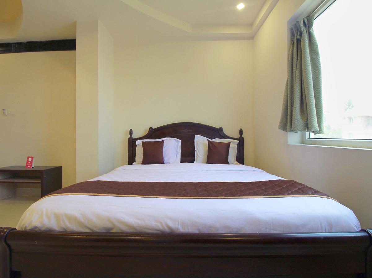 Oyo 11489 Pkn Classic Regency Madurai Dış mekan fotoğraf